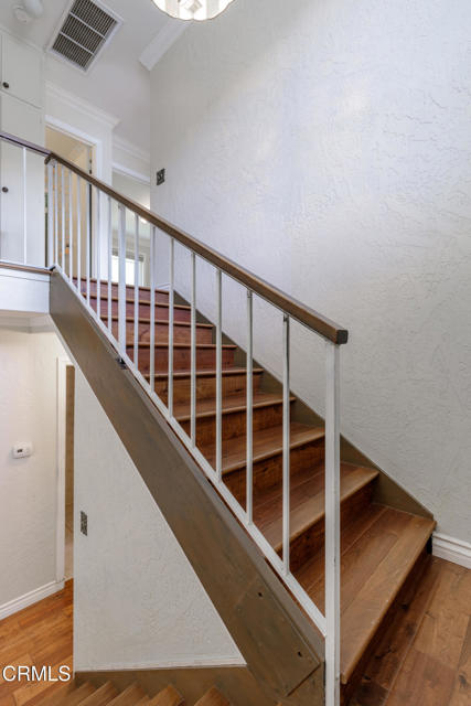 5991 Canon Court, Ventura CA: https://media.crmls.org/mediaz/67e84794-e540-4412-910d-77135fa5151d.jpg