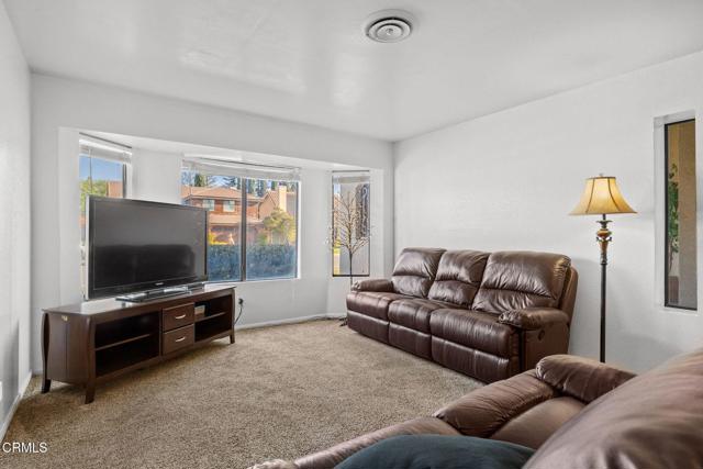 Detail Gallery Image 10 of 48 For 6105 Diamond Oaks Ave, Bakersfield,  CA 93306 - 4 Beds | 2 Baths