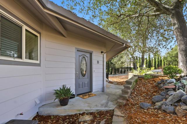 12387 Stonebrook Drive, Los Altos Hills CA: https://media.crmls.org/mediaz/67e8bcaa-f304-42f2-9705-46968d1a815f.jpg