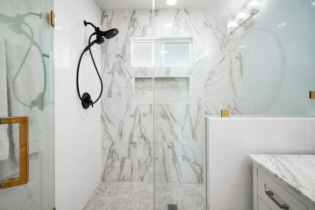 51485 Calle Guatemala, La Quinta CA: https://media.crmls.org/mediaz/67ea3be9-38fe-49ed-8f99-672d3772b431.jpg