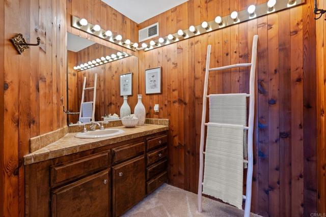 Detail Gallery Image 37 of 75 For 13635 Pine Needles Dr, Del Mar,  CA 92014 - 4 Beds | 3/1 Baths