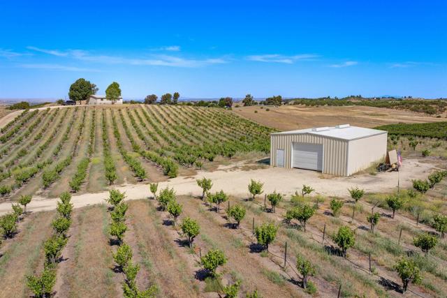 5720 Vista Serrano Way, Paso Robles CA: https://media.crmls.org/mediaz/67ebefc9-23cf-44a5-abf0-8ab3d690eba2.jpg