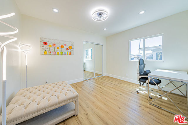 5633 La Mirada Avenue, Los Angeles CA: https://media.crmls.org/mediaz/67ec5418-9d81-483d-bb0a-d86fe9f5a896.jpg