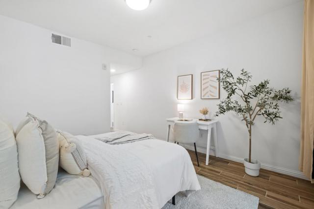 1452 Lavender Loop, Milpitas CA: https://media.crmls.org/mediaz/67ec81f3-1e15-47db-ac95-4fd00f9c50eb.jpg