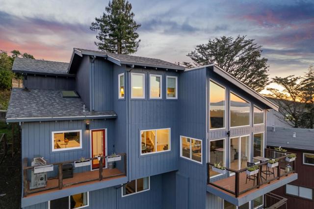 58 Villanova Drive, Oakland CA: https://media.crmls.org/mediaz/67ec8ad4-1a9f-40ce-861e-7af95d90e387.jpg