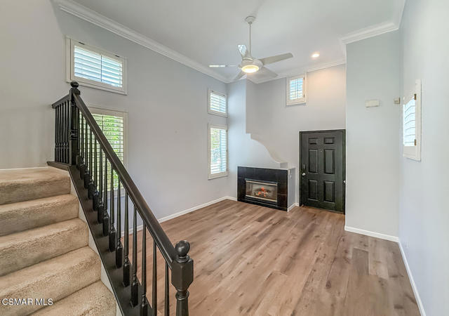5470 Seine Court, Westlake Village CA: https://media.crmls.org/mediaz/67ecb80e-e289-459b-8072-e5473cfcebb9.jpg