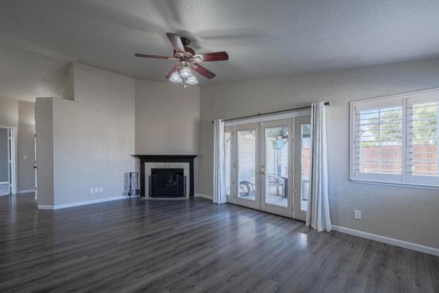 890 Sloat Drive, Salinas CA: https://media.crmls.org/mediaz/67ecea1a-ee47-477c-a2d3-272edc6bee05.jpg