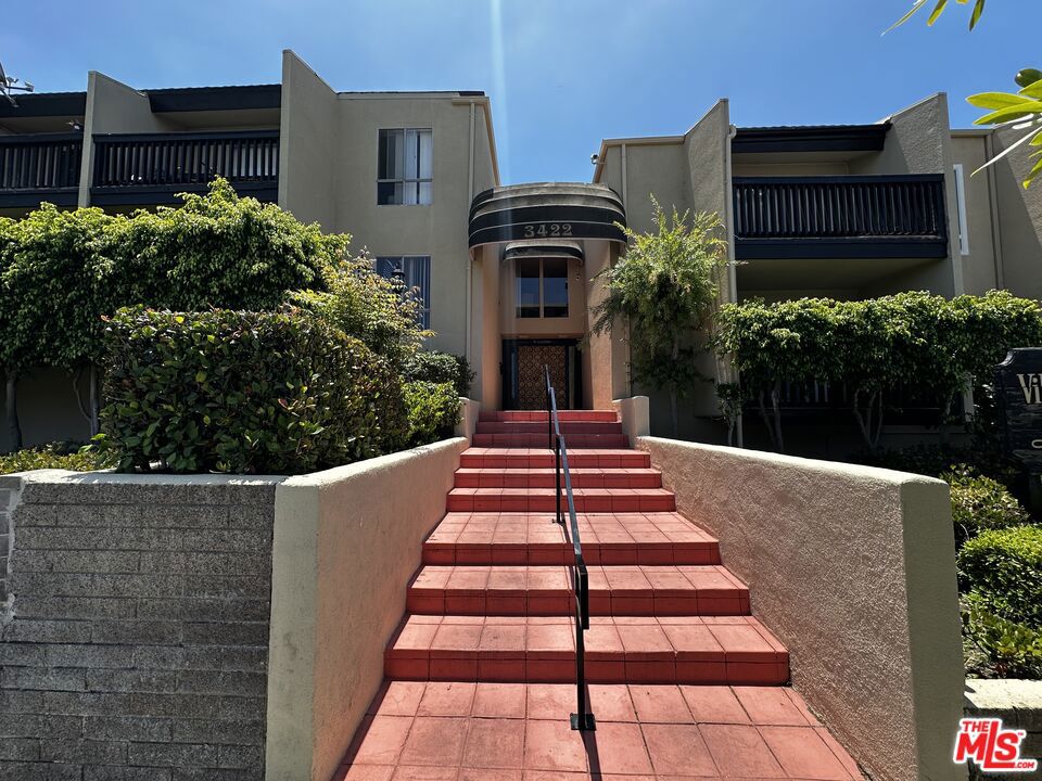3422 Maricopa Street #216