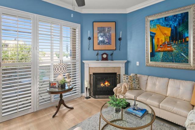 4080 Front Street, San Diego CA: https://media.crmls.org/mediaz/67f04ba0-1214-4247-b2ea-514ae7e3c1d6.jpg