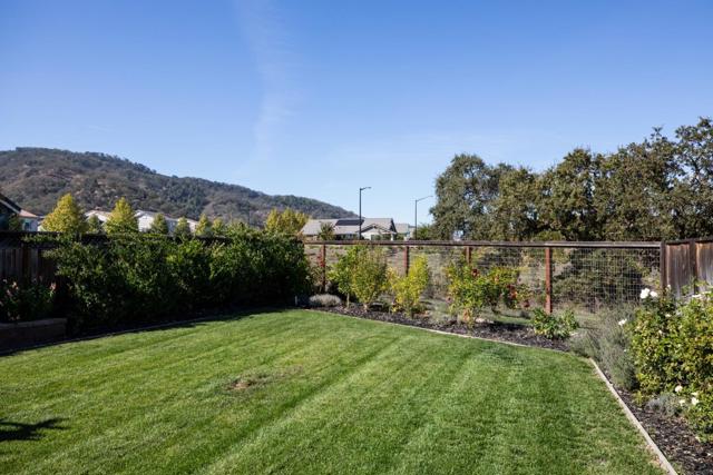7021 Vintner Court, Gilroy CA: https://media.crmls.org/mediaz/67f1f303-d176-4a7a-bfd7-85bea1a3c5aa.jpg