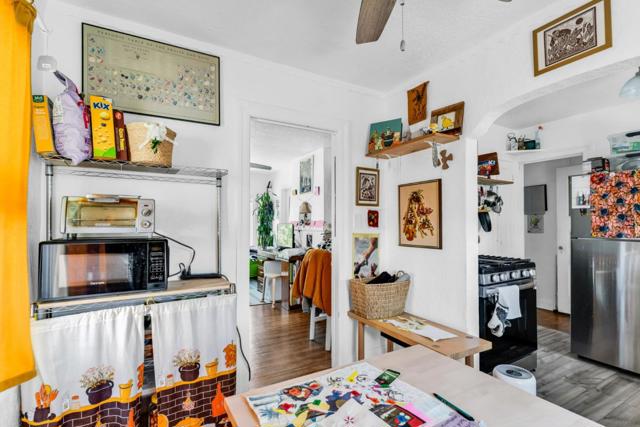 852 58th Street, Oakland CA: https://media.crmls.org/mediaz/67f246df-b6d2-4a82-86e6-22751752667d.jpg