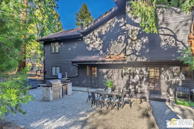 25575 Big Pine Street, Idyllwild CA: https://media.crmls.org/mediaz/67f2da55-df26-4e73-bbca-077cd24c4670.jpg