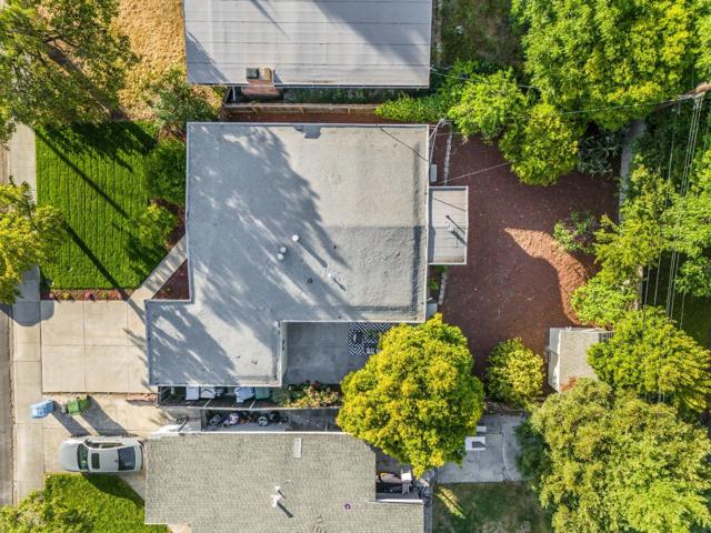 2025 Jackson Street, Santa Clara CA: https://media.crmls.org/mediaz/67f32a00-0605-4c97-a317-6fd18e957865.jpg