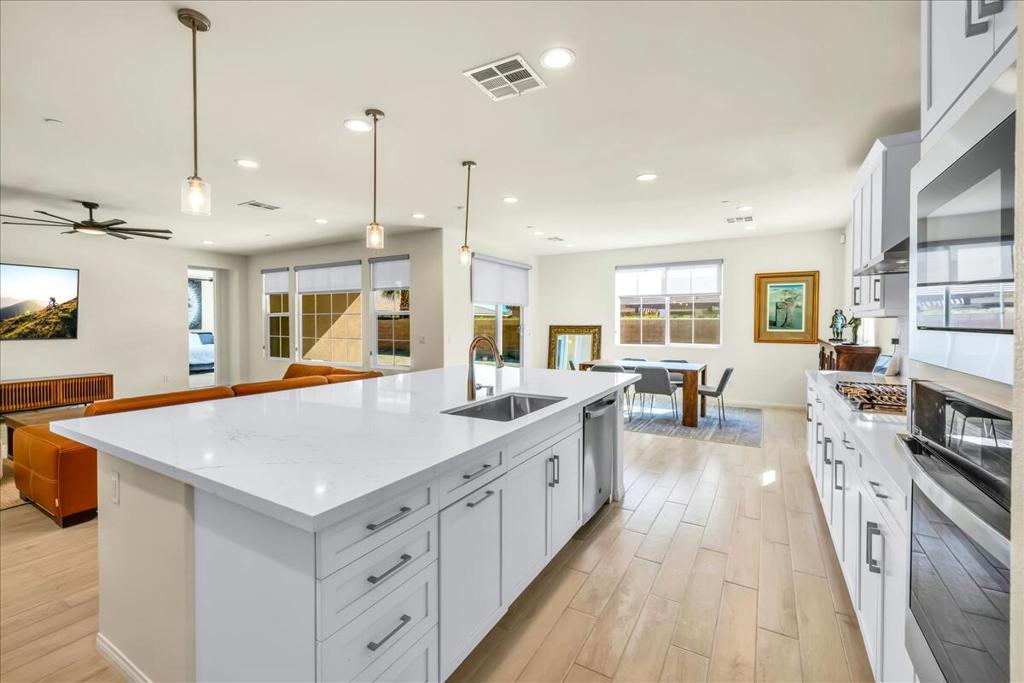 MLS #219136856DA image #1