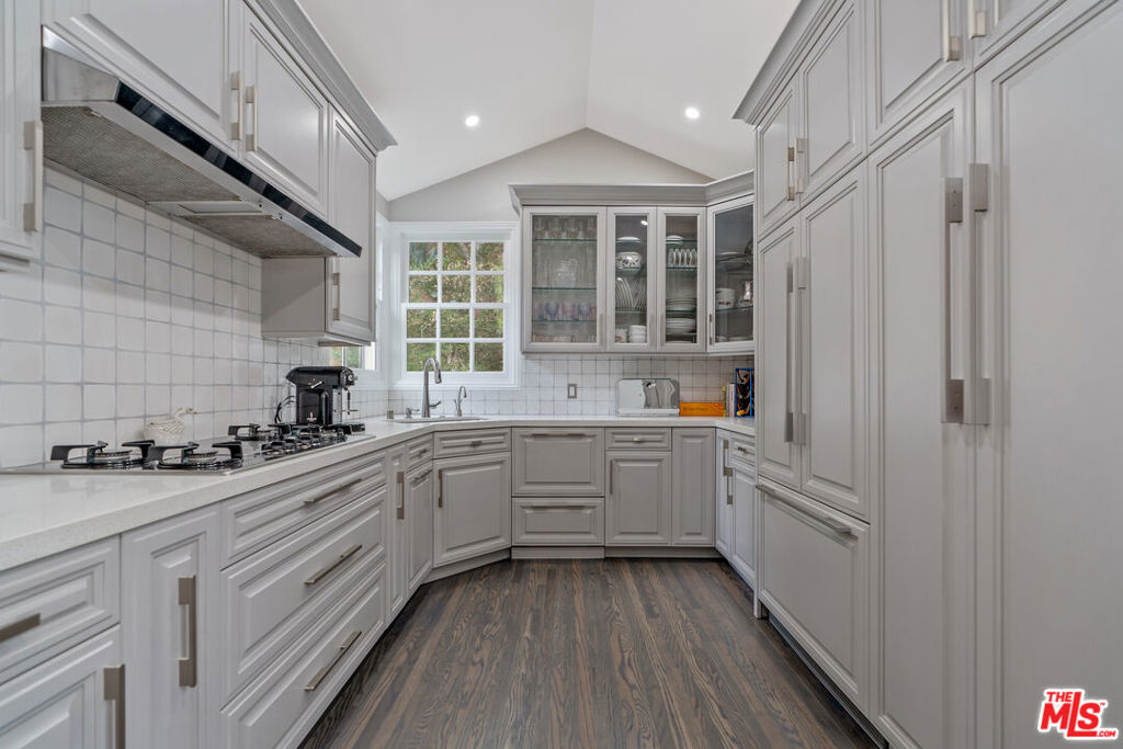 MLS #25604711 image #16