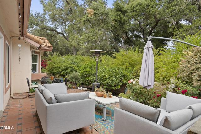 311 w W Summer Street, Ojai CA: https://media.crmls.org/mediaz/67f490c2-d623-428a-9247-b75ce2942ccd.jpg