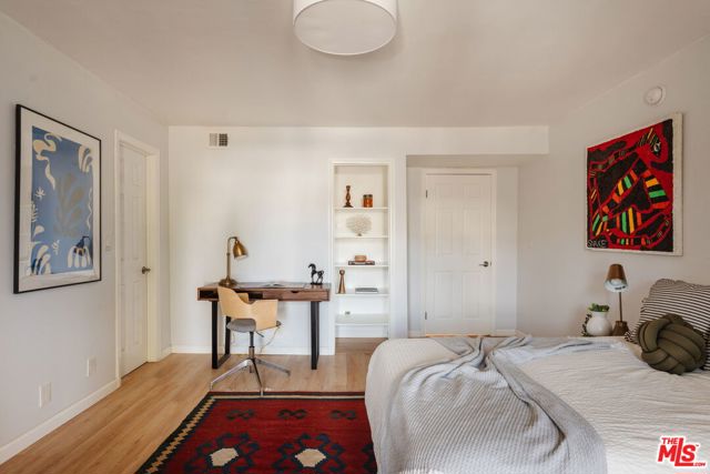 3 Bed Home for Sale in Los Angeles, California