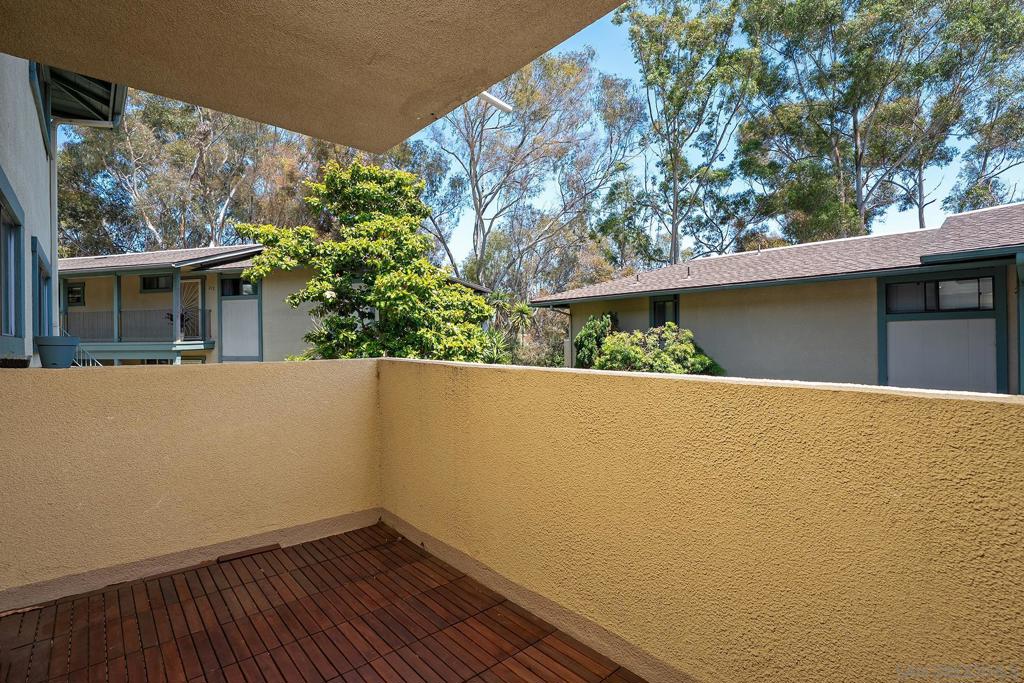 4651 Pico St - photo 12