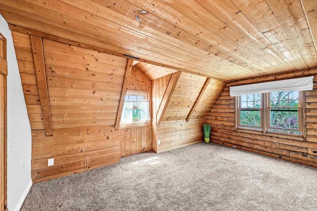 3127 Alta Vista Drive, Fallbrook CA: https://media.crmls.org/mediaz/67f71a23-8869-4b9b-b417-1d22536d5943.jpg