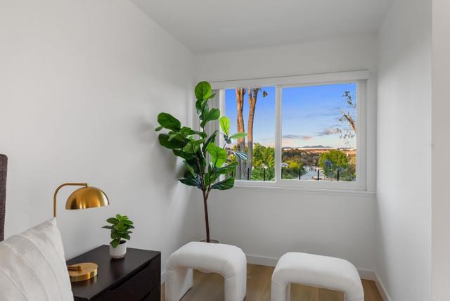 Detail Gallery Image 12 of 27 For 3839 Vista Campana #32,  Oceanside,  CA 92057 - 2 Beds | 1/1 Baths
