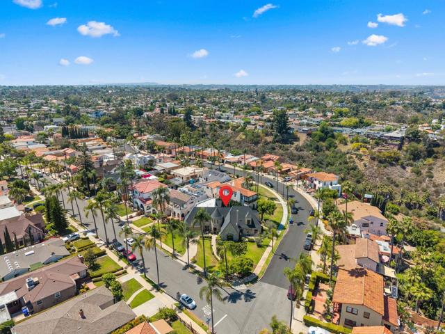 4386 Adams Ave, San Diego CA: https://media.crmls.org/mediaz/67f79d14-54da-446d-8cf6-029ea25e0c8b.jpg