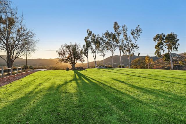 26086 Bear Valley Heights Road, Escondido CA: https://media.crmls.org/mediaz/67f8446e-c884-4071-ac14-002491e099e8.jpg