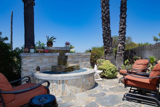 Home for Sale in Valley Center
