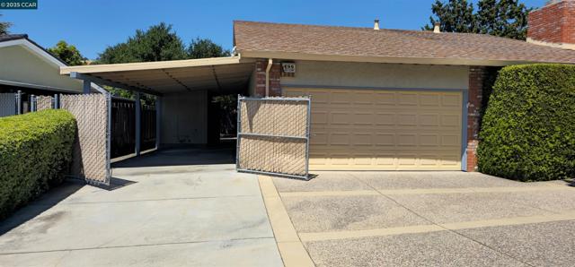 3323 Diablo Cir, Pinole CA: https://media.crmls.org/mediaz/67f8d59d-3576-474c-8429-02af04815d8f.jpg