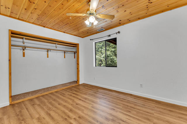 53962 Marian View Drive, Idyllwild CA: https://media.crmls.org/mediaz/67f94ff9-5c7e-4a9d-a7b1-86e7e8595478.jpg
