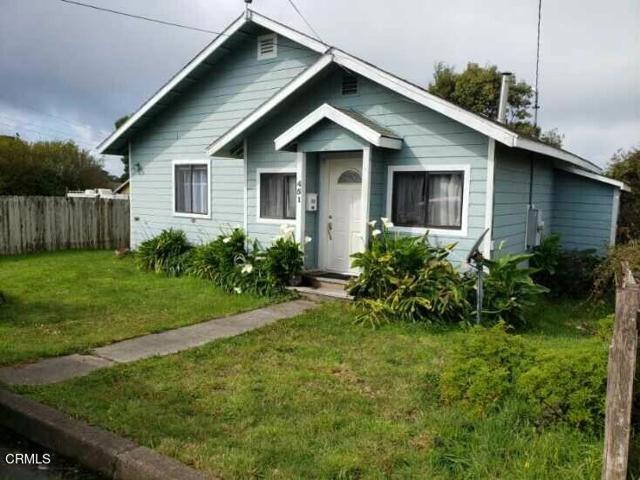 451 S Whipple Street, Fort Bragg CA: https://media.crmls.org/mediaz/67fa6ece-97af-471a-9216-f691013137a3.jpg