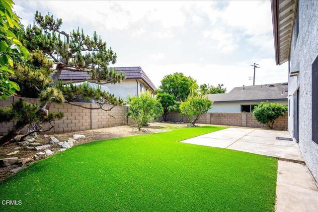 15722 Dawson Lane, Huntington Beach CA: https://media.crmls.org/mediaz/67fac061-5047-4365-9e79-6ba2756e6409.jpg