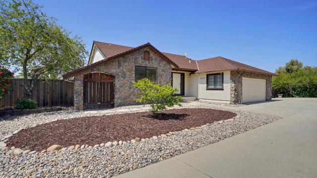 3427 San Saba Drive, San Jose CA: https://media.crmls.org/mediaz/67fb07fa-2721-436e-a4d6-5b6ed879cca6.jpg