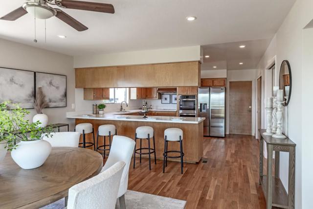 608 Highview Court, San Mateo CA: https://media.crmls.org/mediaz/67fb7d30-0e66-4c45-bce1-2fb3094e387f.jpg