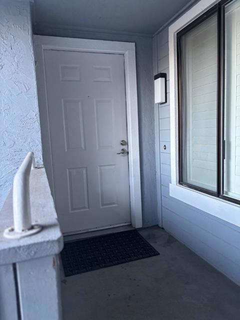 6204 Buena Vista Drive, Newark CA: https://media.crmls.org/mediaz/67fbc93a-273d-406a-86a3-e11a22e892f1.jpg