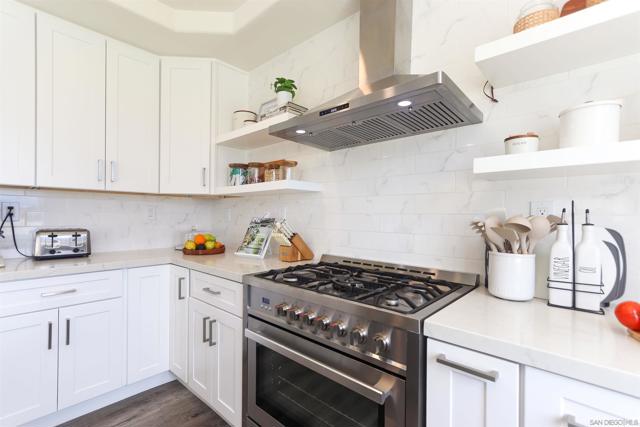 994 N Big Sky Lane, Orange CA: https://media.crmls.org/mediaz/67fbcc65-aee4-4529-9ba1-a1ced2f9de32.jpg