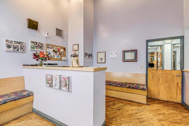 10012 N Foothill Boulevard, Cupertino CA: https://media.crmls.org/mediaz/67fc5381-a3e6-47cf-a169-ebdac98add0f.jpg