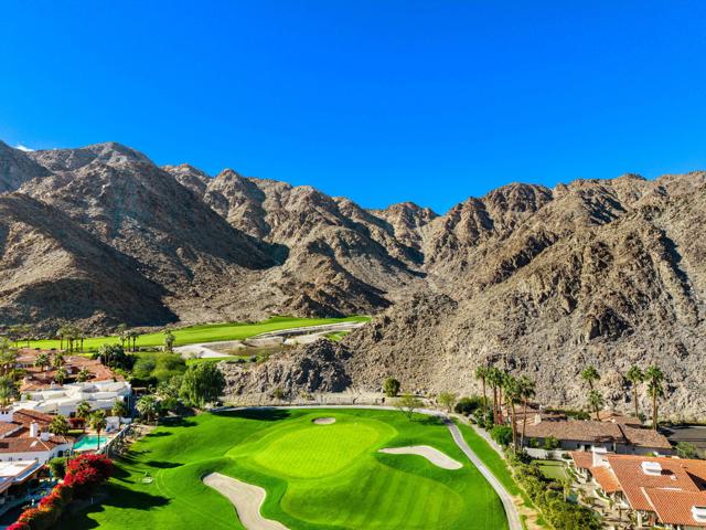 77205 Loma Vista, La Quinta CA: https://media.crmls.org/mediaz/67fd80b5-8818-43d0-9c08-18fbc25834f3.jpg