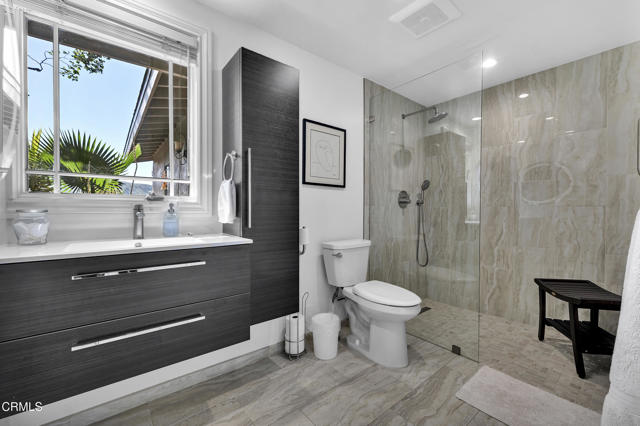 9999 Wornom Avenue, Sunland CA: https://media.crmls.org/mediaz/67fde603-f68b-4042-9249-23696c8a1307.jpg