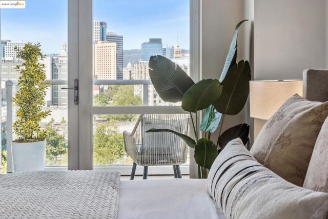 222 Broadway, Oakland CA: https://media.crmls.org/mediaz/67fea220-bc7f-4818-80c3-57092c040dfd.jpg