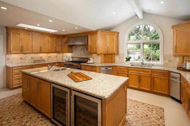 13456 Mandoli Drive, Los Altos Hills CA: https://media.crmls.org/mediaz/6802f3c1-0677-4c25-bfb4-dc49fe31e737.jpg