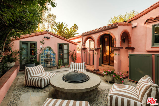 4 Bed Home for Sale in Los Angeles, California