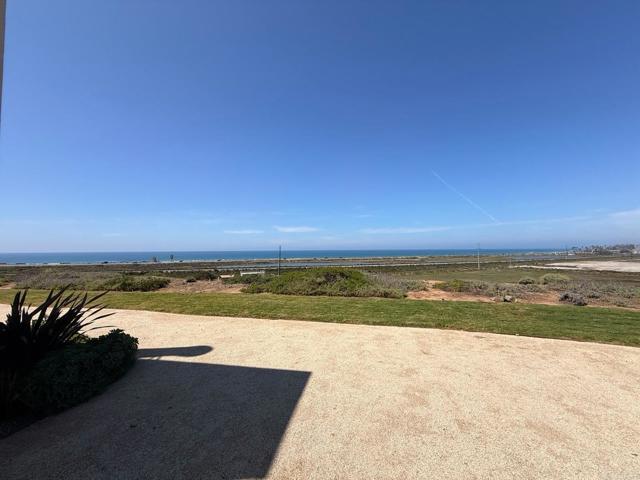 160 Solana Point Circle, Solana Beach CA: https://media.crmls.org/mediaz/6803f230-6a41-46d6-bd66-5d26759155a8.jpg