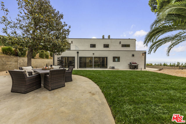 Drew Fenton | 1159 Lachman Lane Pacific Palisades CA | MLS: 6803445