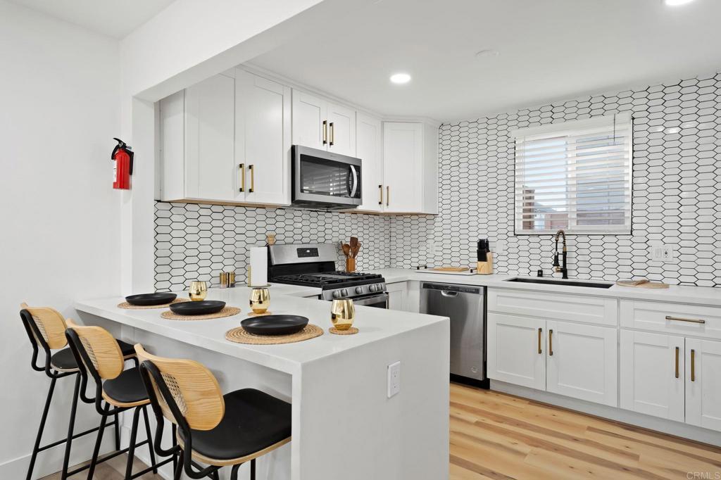 5028 Monroe Avenue - photo 8