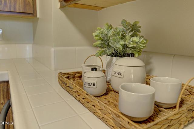 644 Orwell Lane, Ventura CA: https://media.crmls.org/mediaz/6807fe05-539c-4d13-962e-8c8efa5b8ead.jpg