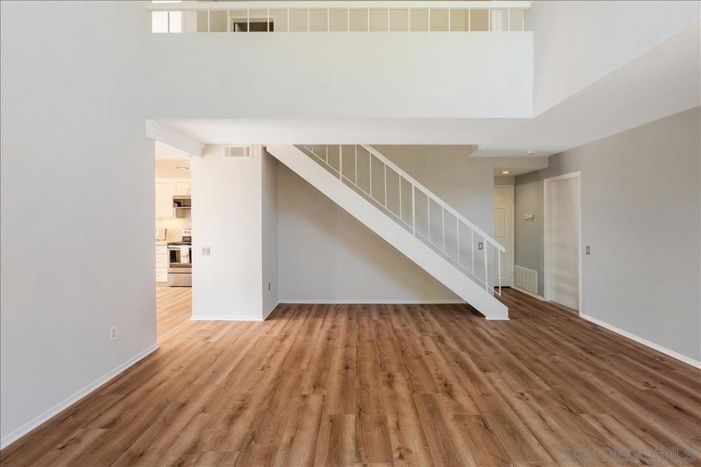 16150 Big Springs Way - photo 5