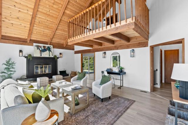 688 Calabasas Road, Watsonville CA: https://media.crmls.org/mediaz/6808e90f-eb73-4776-8c67-d489856dfb23.jpg