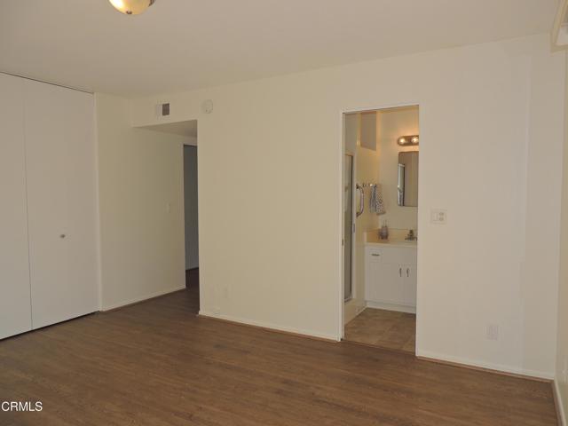 Detail Gallery Image 7 of 17 For 2228 Camilar Dr, Camarillo,  CA 93010 - 2 Beds | 2 Baths