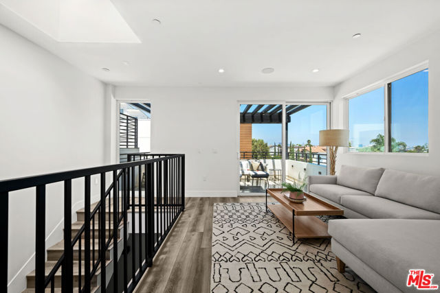 1955 Preuss Road, Los Angeles CA: https://media.crmls.org/mediaz/680a1be9-c0d8-4a9e-a354-aef1e315ef45.jpg