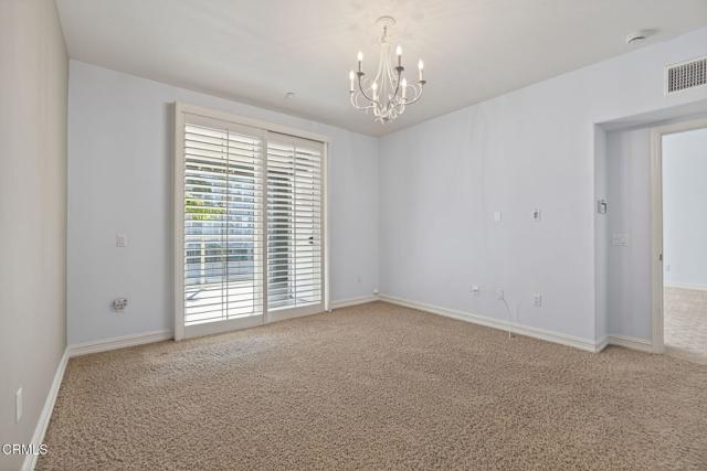 1423 Windshore Way, Oxnard CA: https://media.crmls.org/mediaz/680a96a3-66fd-44f9-ad9e-81a315a94038.jpg